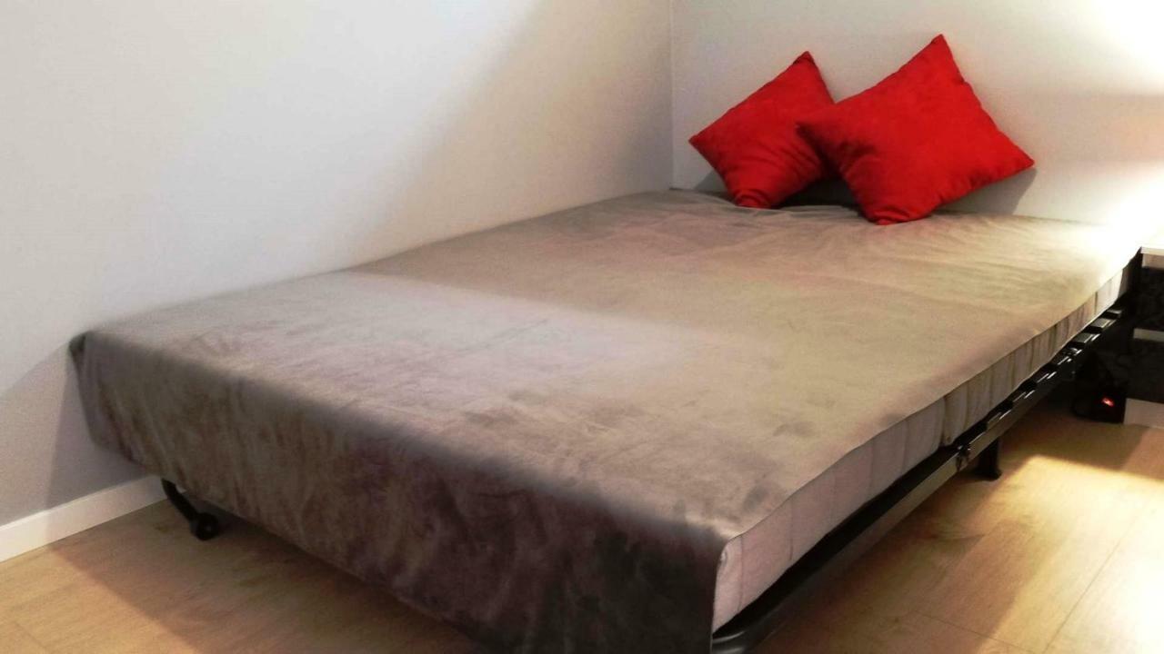 Apartament Bielany Oczapowskiego Varşovia Exterior foto