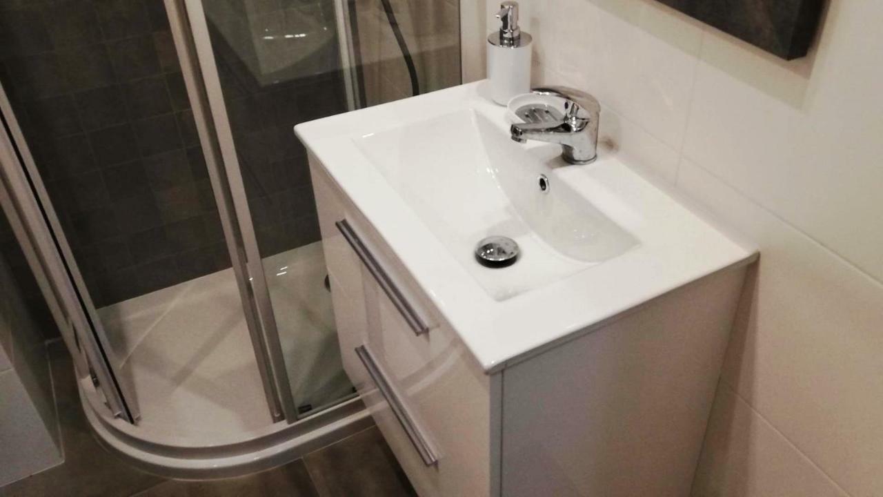 Apartament Bielany Oczapowskiego Varşovia Exterior foto