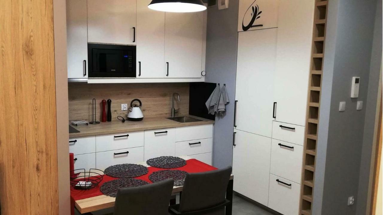 Apartament Bielany Oczapowskiego Varşovia Exterior foto