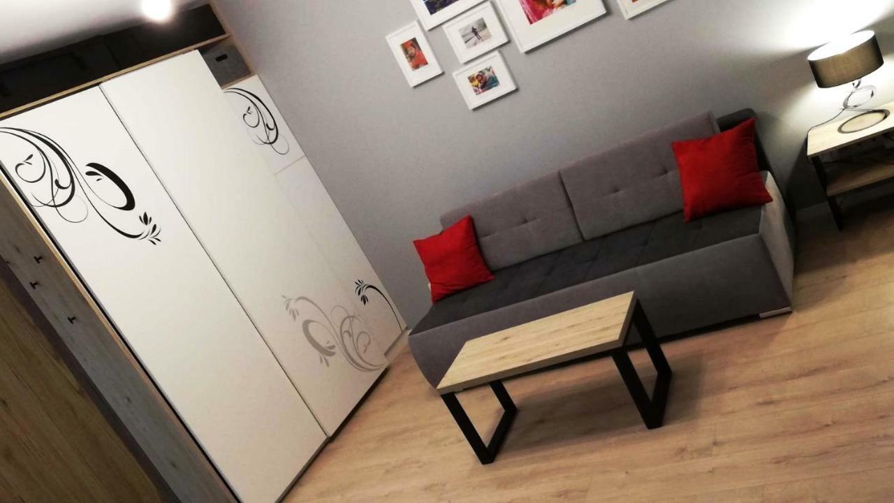 Apartament Bielany Oczapowskiego Varşovia Exterior foto