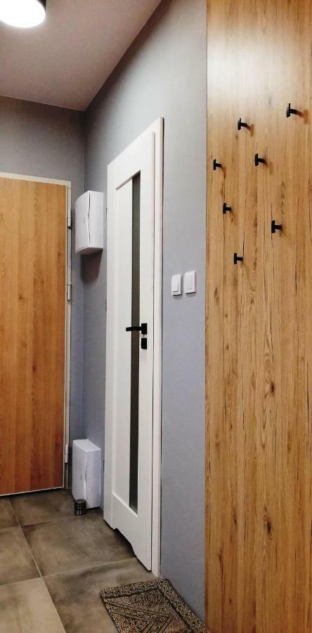 Apartament Bielany Oczapowskiego Varşovia Exterior foto